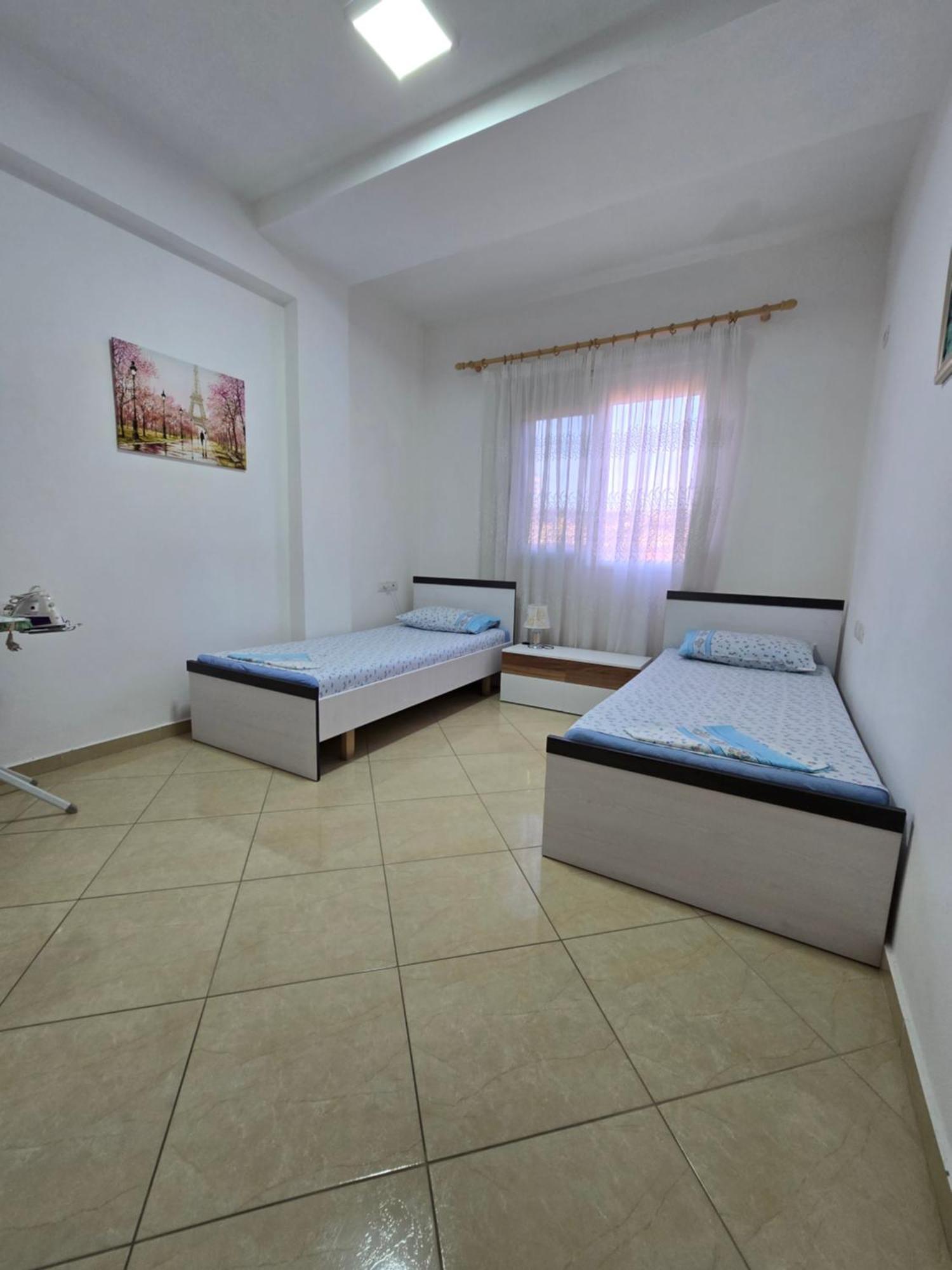 Modern , Quiet , Family Friendly & Fully Furnished Apartment Vlorë Eksteriør billede